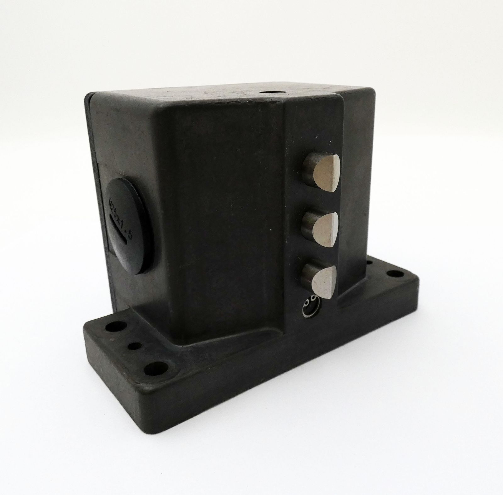 GSBF03D16-502-M