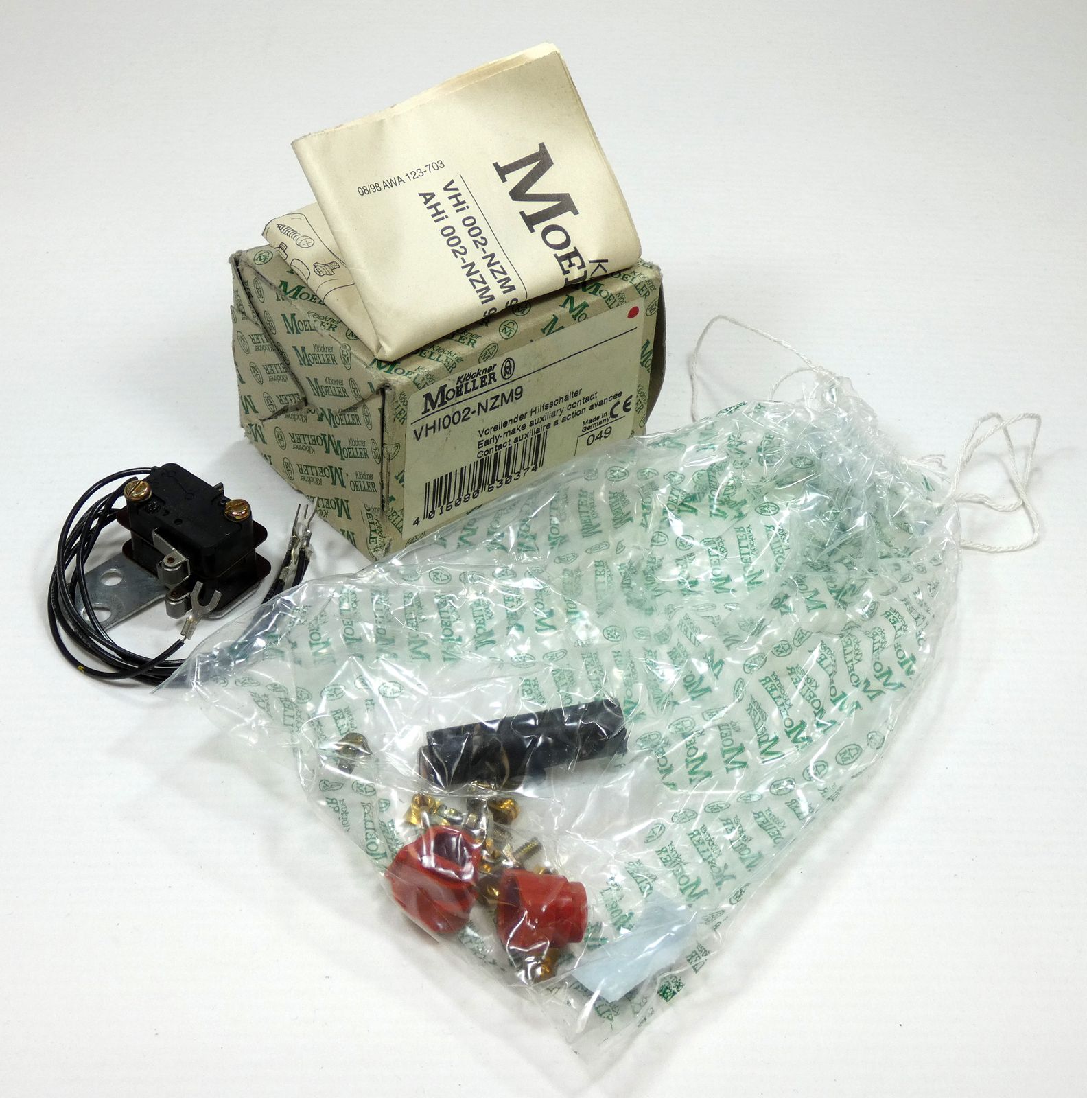 VHI002-NZM9