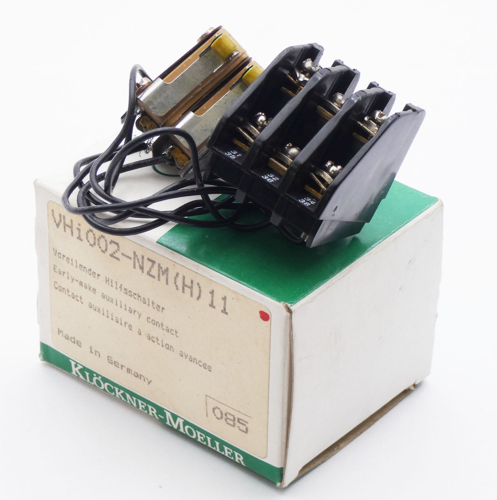 VHi002-NZM(H)11