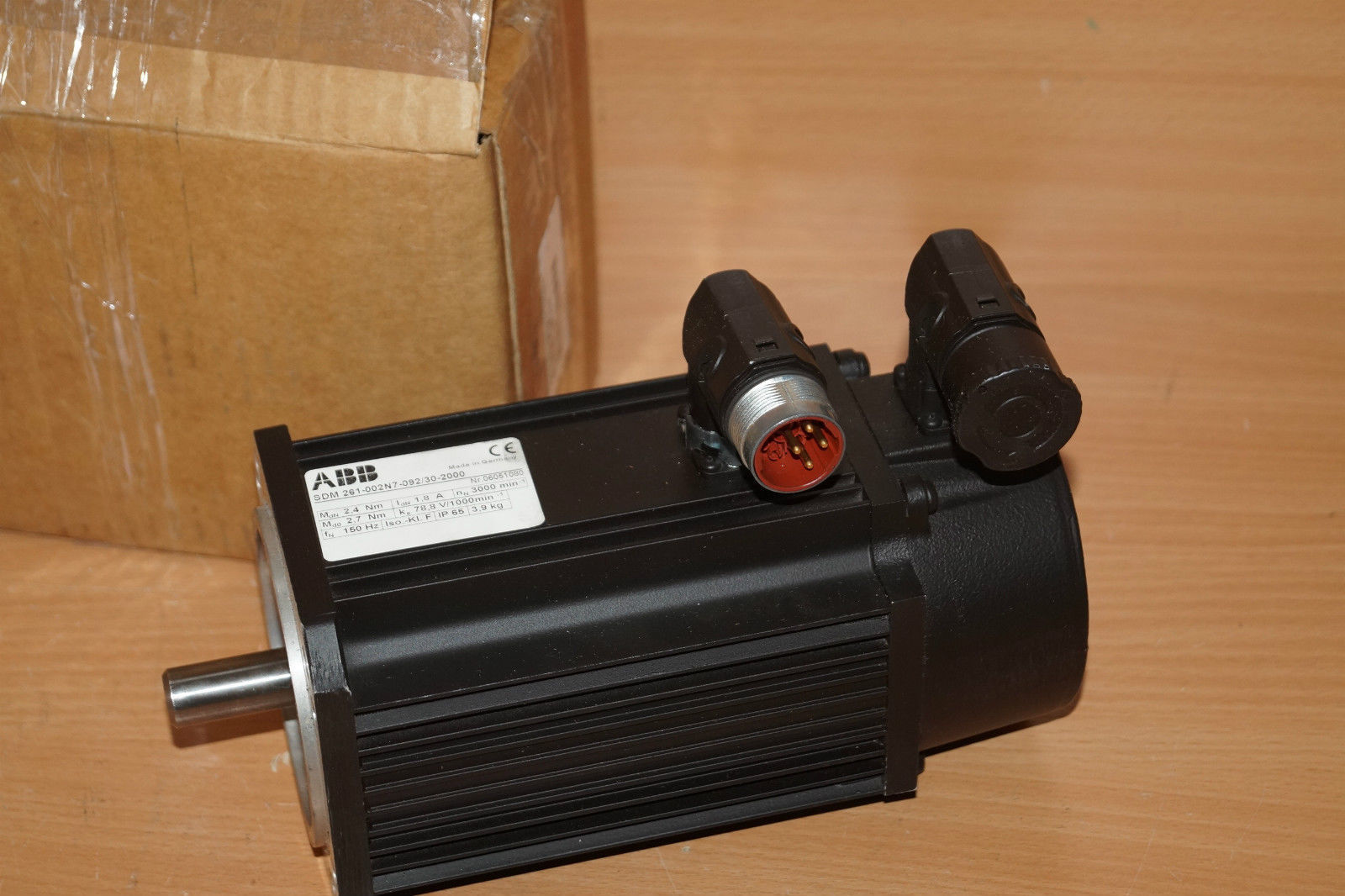 SDM 261-002N7-092