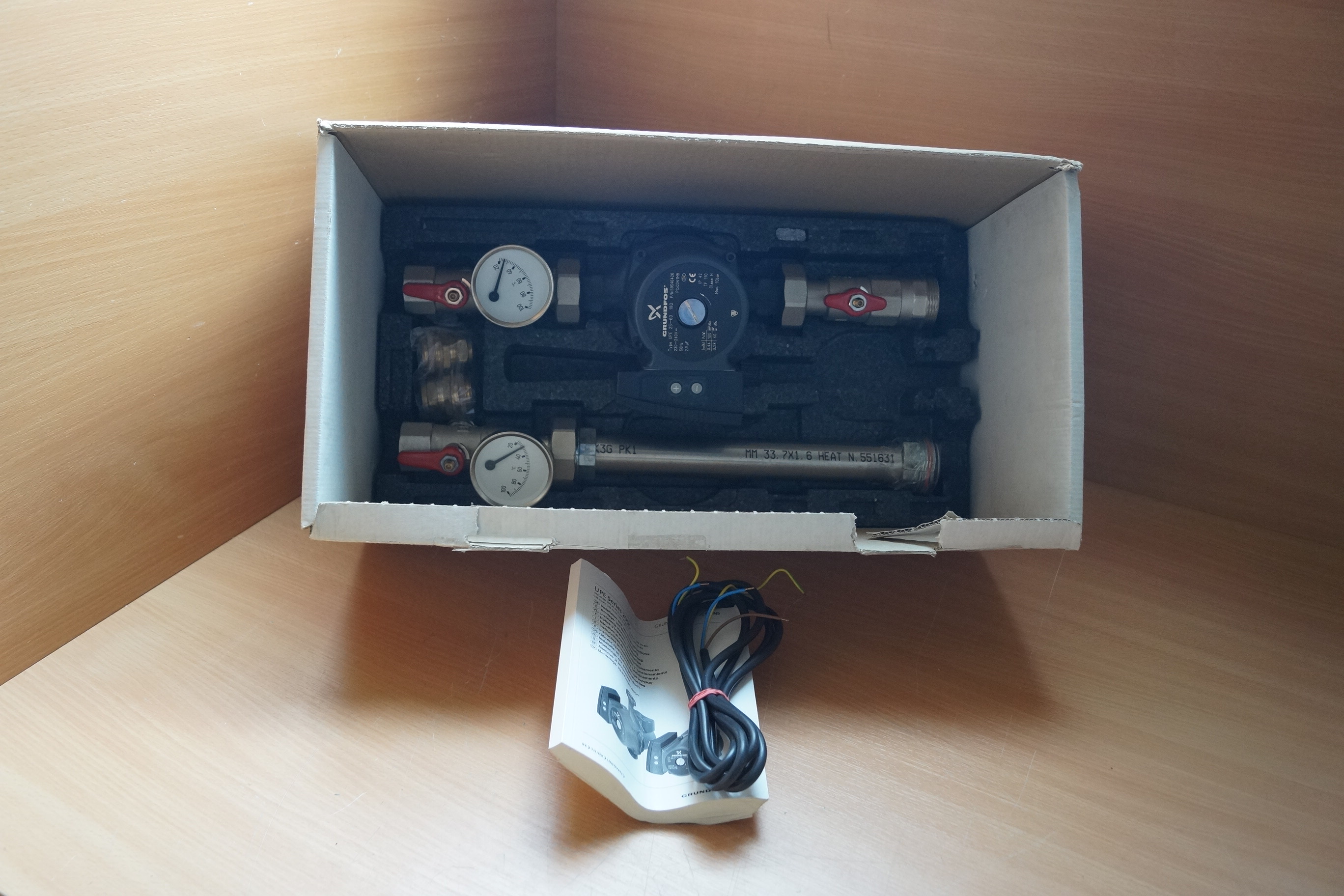 AG 2R 7719001558
