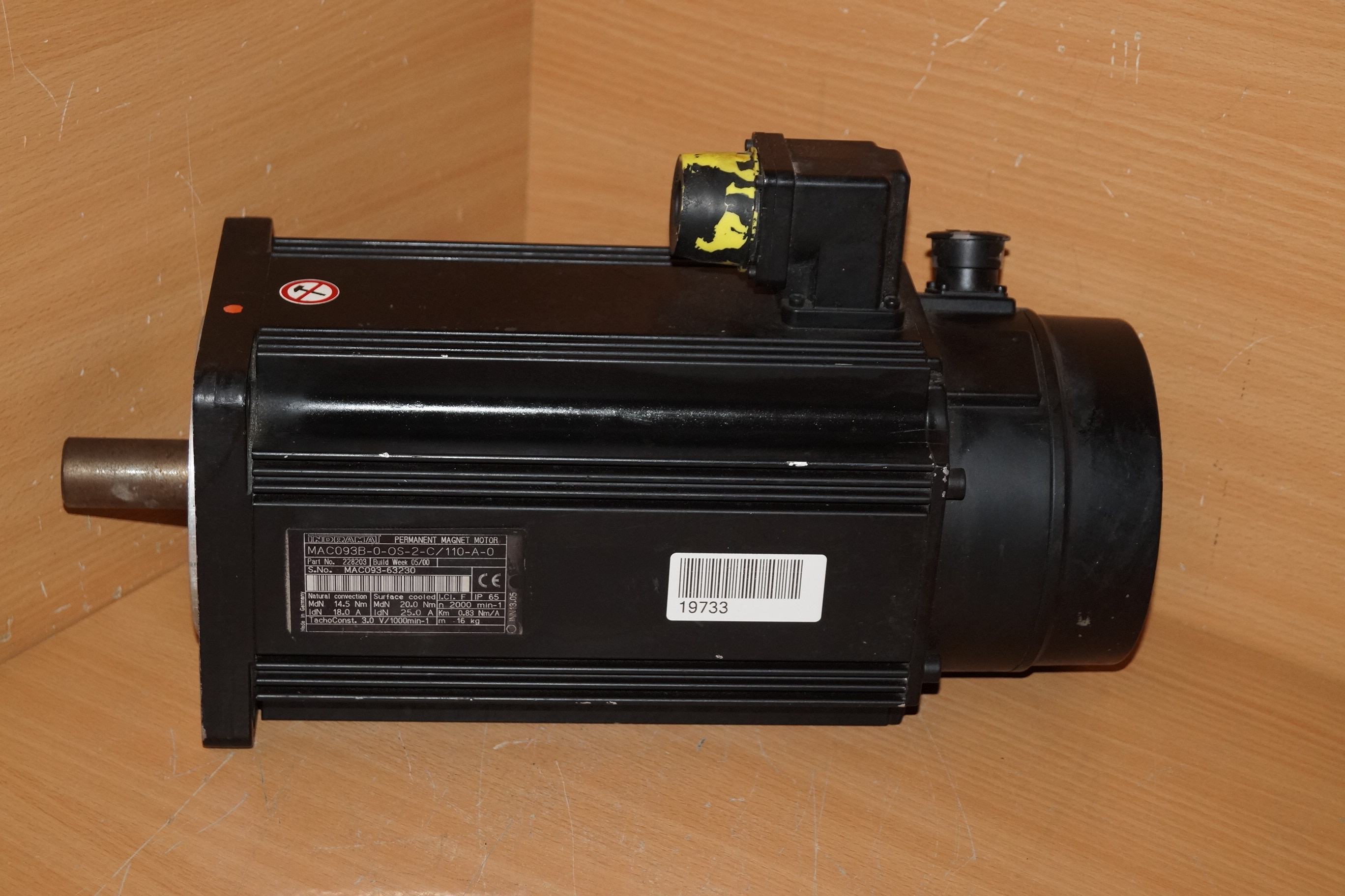 MAC093B-0-OS-2-C/110-A-0