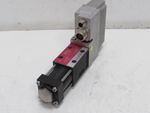 MOOG Direct Drive Valve D638E101 P16XX1D0V552M Mod. D638-E101 UNUSED UNBENUTZT