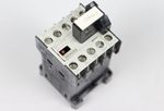 Siemens Schütz 3TF2001-0BB4 + MURR 26531