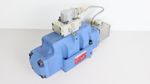 MOOG D663-316K Type P03HAMFFNVB0 + D630-032A TYPE S20HOGAENBL TOP ZUSTAND