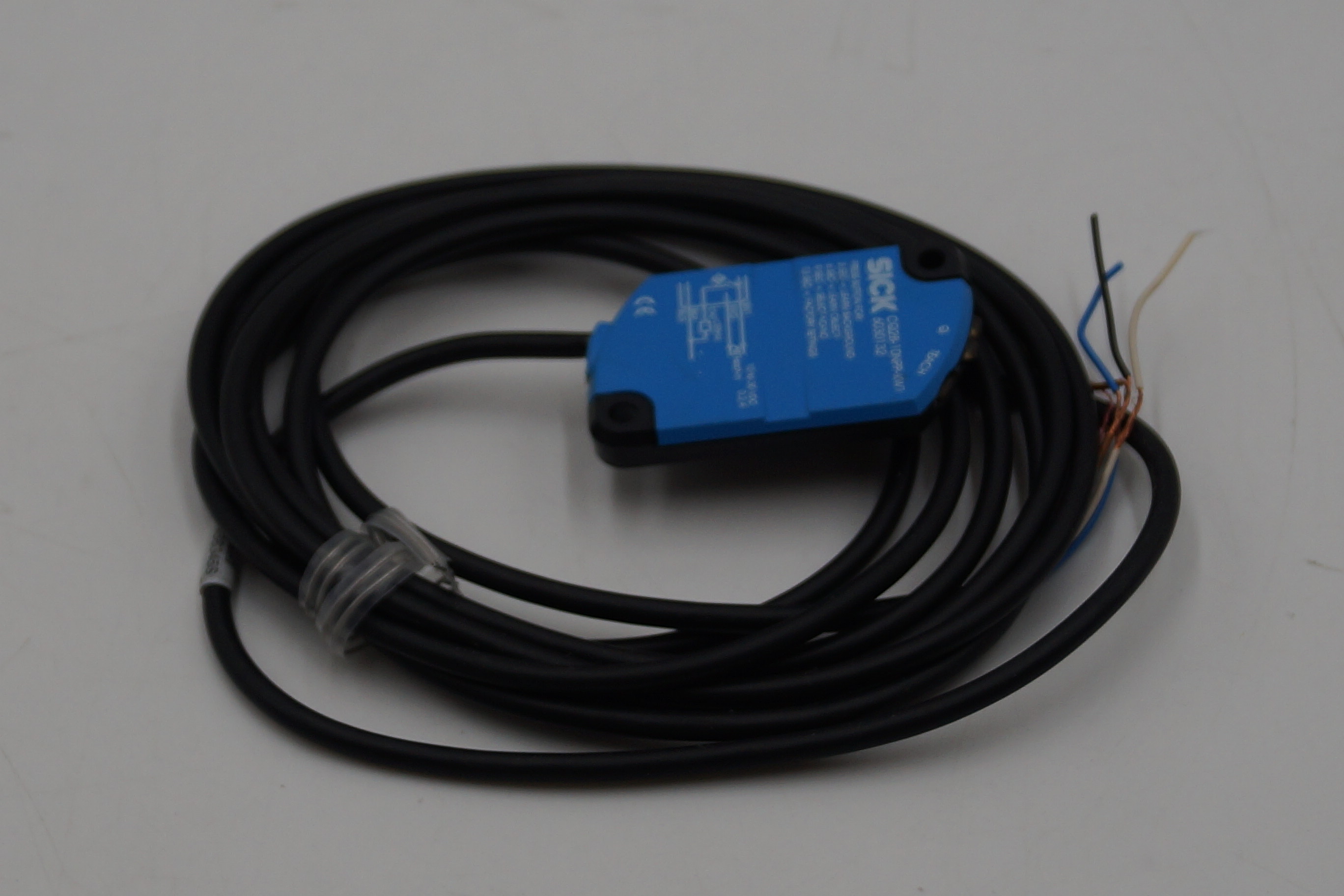 CQ28-10NPP-KW1