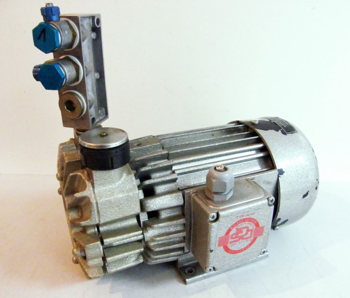 D 71 A4 P