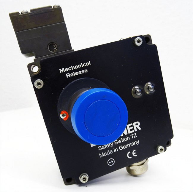 TZ2LE024M-C1816