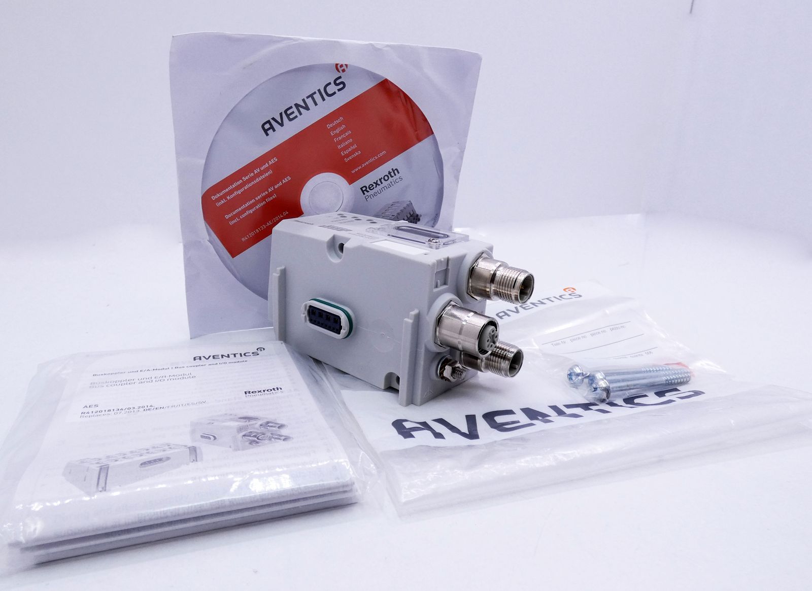 R 412 018 218