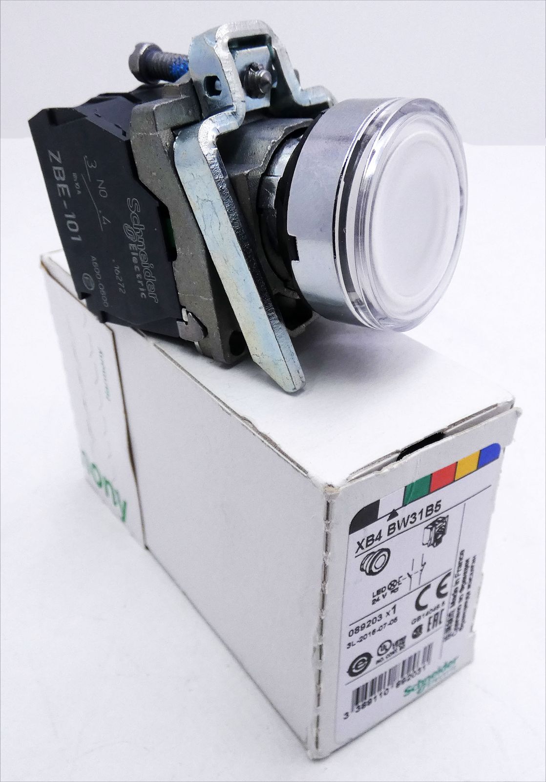 XB4 BW31B5