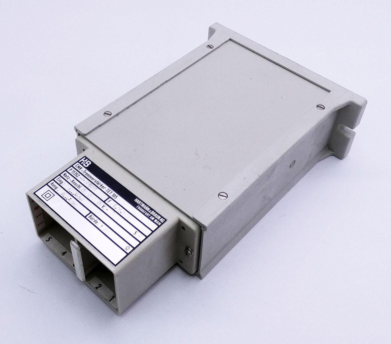 P11352-0-3015000