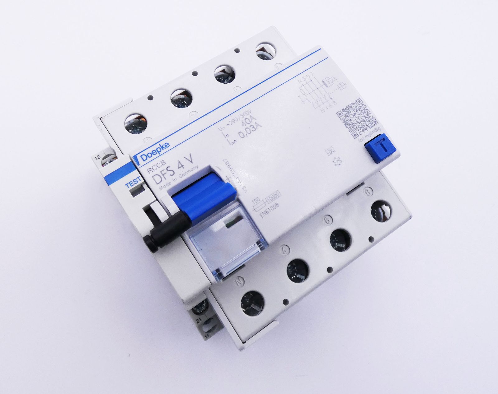 DFS 4 V