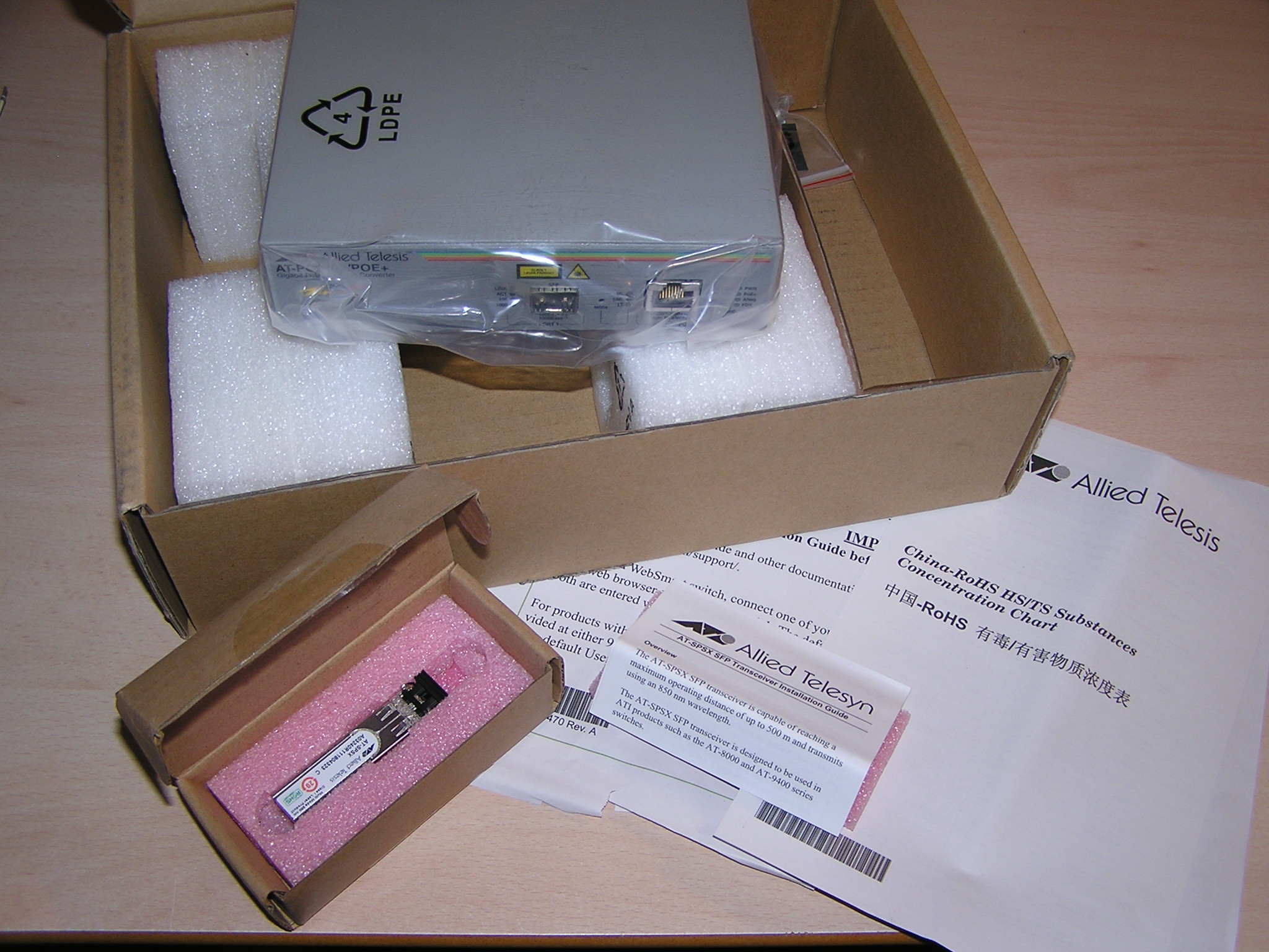 AT-PC2002/POEPLUS+SPSX-80