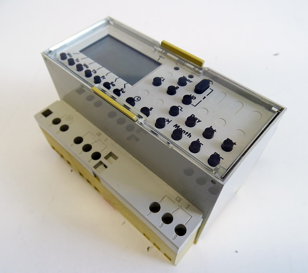 V86/1 DIGI 322 F