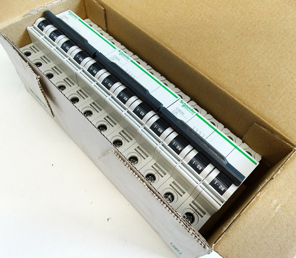 C60N 4P C50 400V 24233