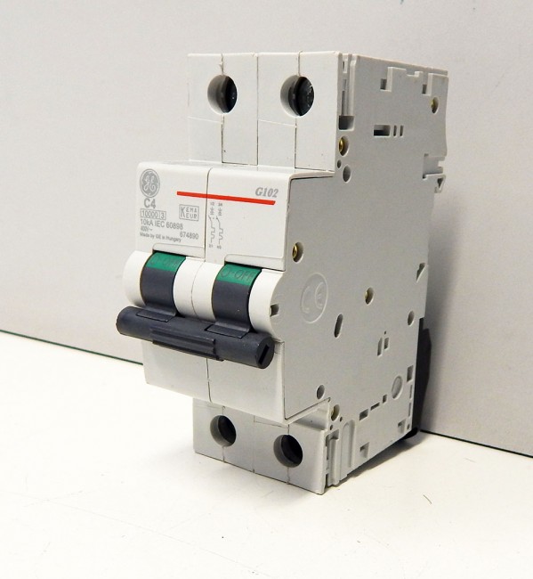 G102 C4