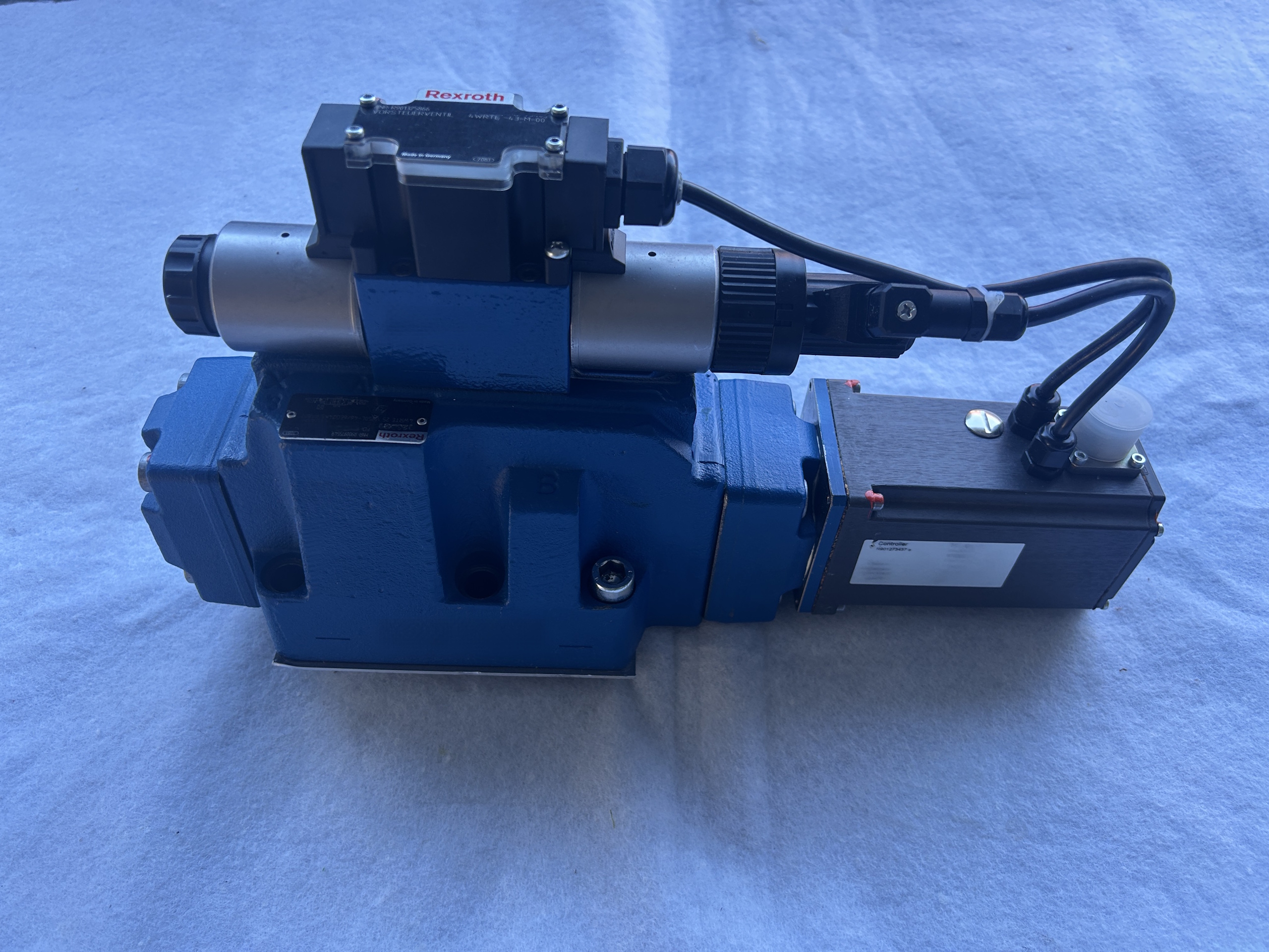 R900975549