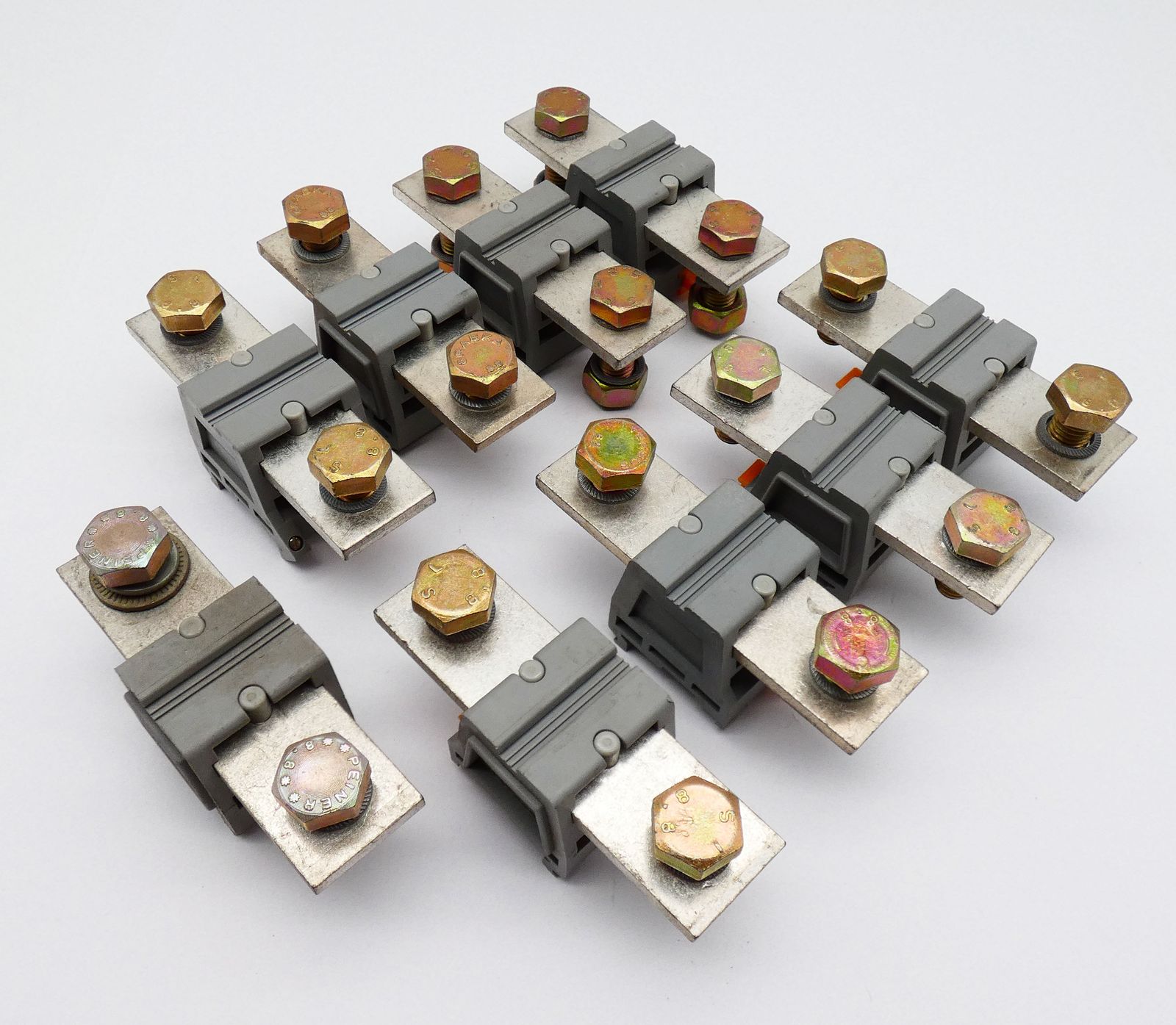 UHV 95