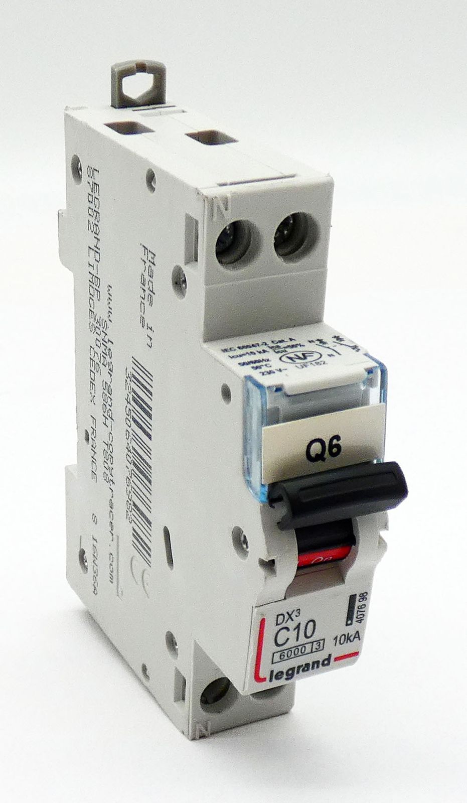 DX3 C10 10kA